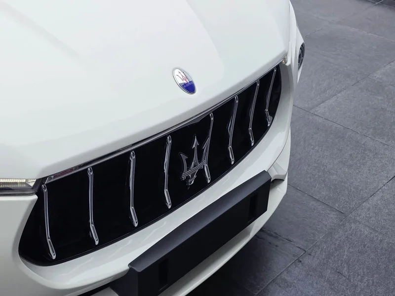 Maserati Levante — фото 11