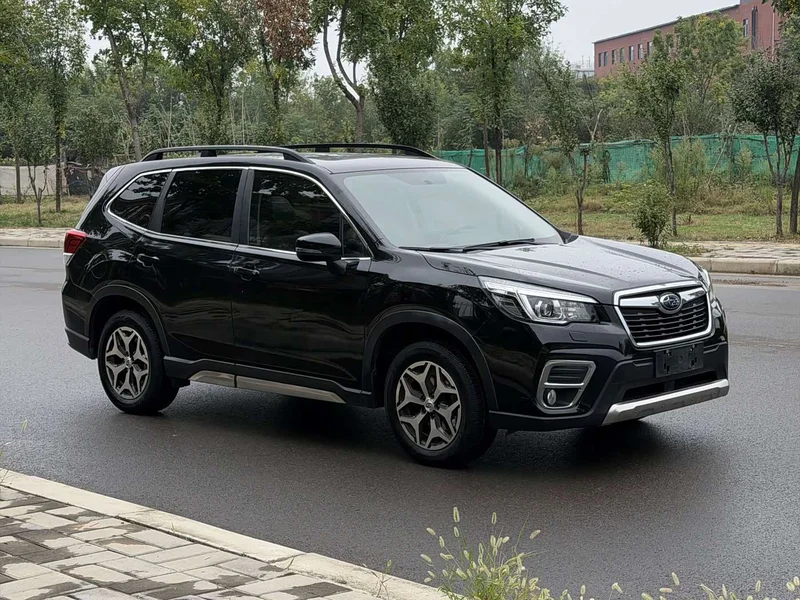 Subaru Forester — фото 3