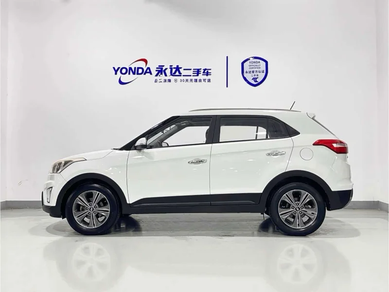 Hyundai ix25 — фото 4