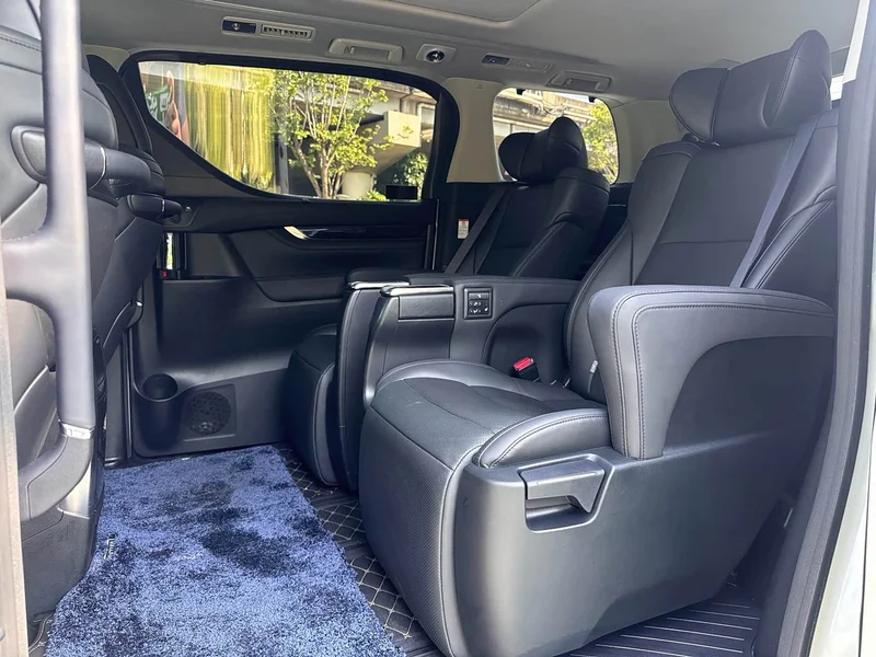 Toyota Vellfire — фото 15