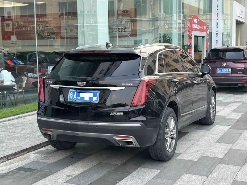 Cadillac XT5 — фото 4
