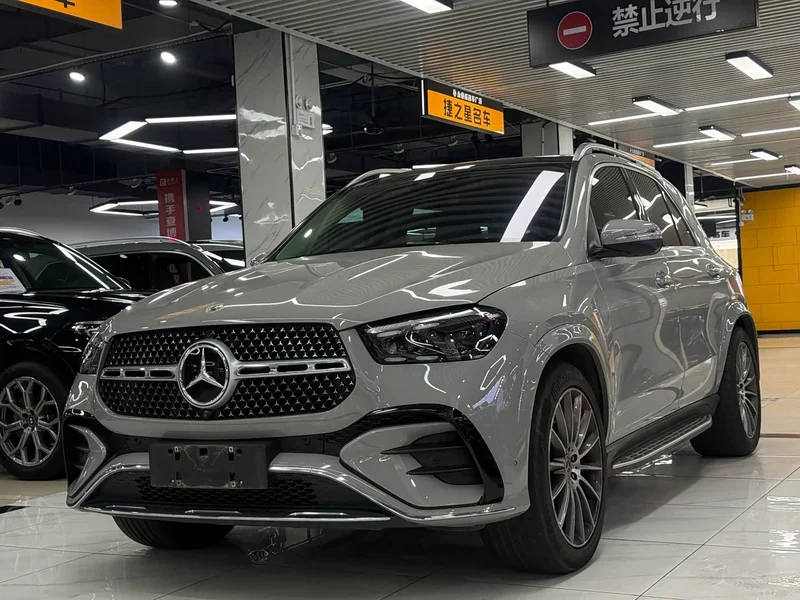 Mercedes-Benz GLE — фото 1