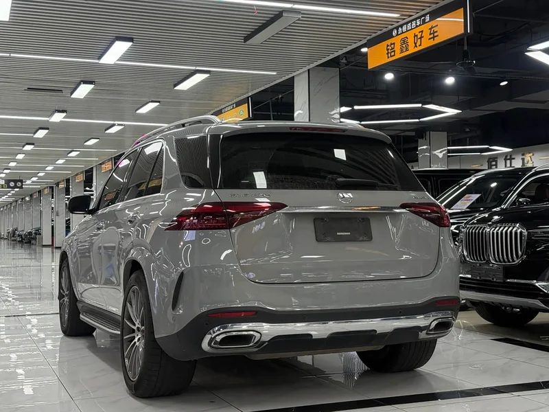 Mercedes-Benz GLE — фото 9