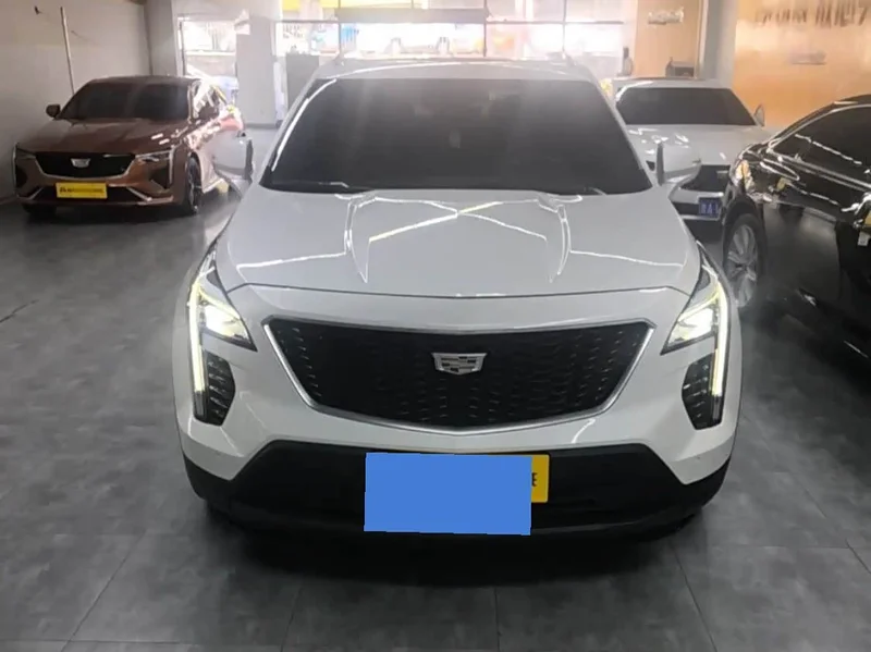 Cadillac XT4 — фото 2