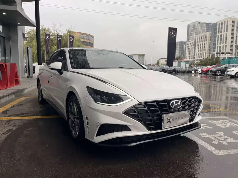 Hyundai Sonata — фото 3