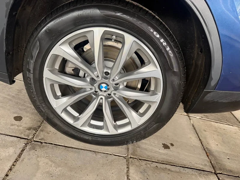 BMW X3 — фото 12