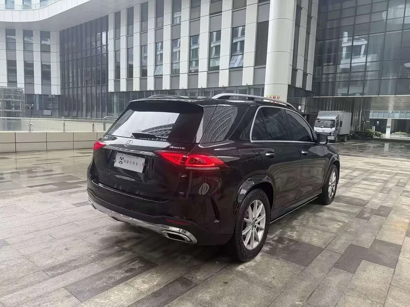 Mercedes-Benz GLE — фото 15