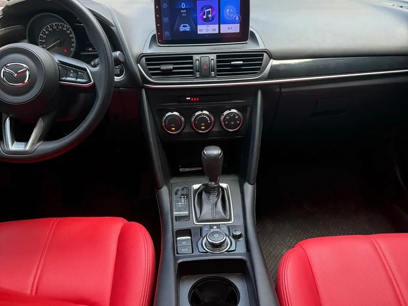 Mazda CX-4 — фото 11