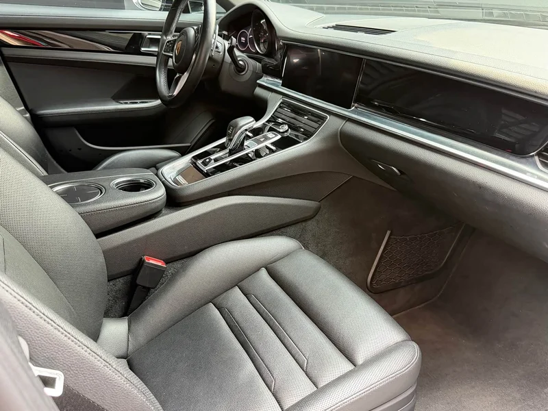 Porsche Panamera — фото 16