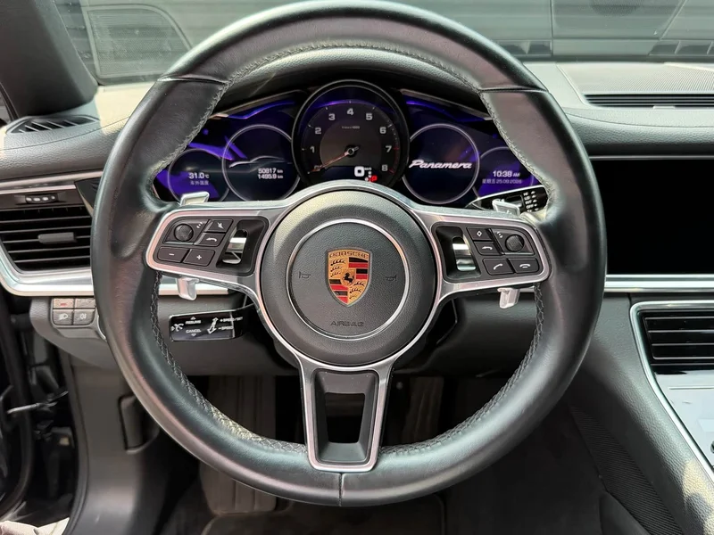 Porsche Panamera — фото 9