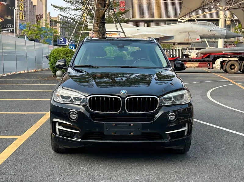 BMW X5 — фото 2