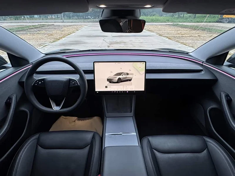 Tesla Model 3 — фото 10