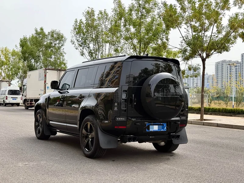 Land Rover Defender — фото 4
