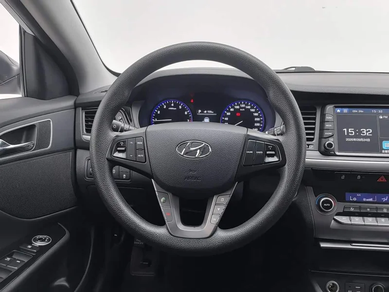 Hyundai Mistra — фото 11