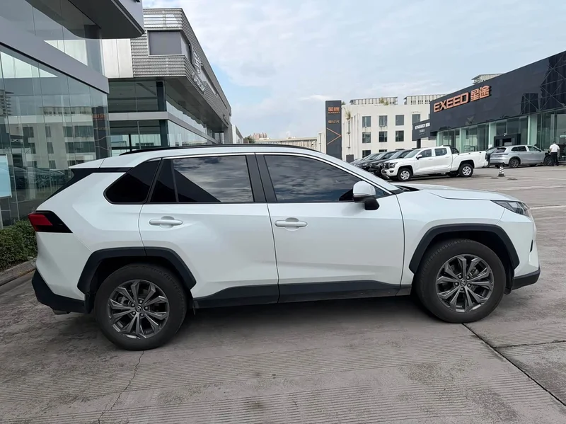 Toyota RAV4 Rongfang — фото 12
