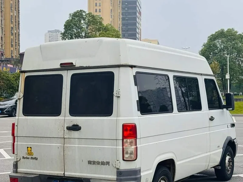 Iveco Daily — фото 4
