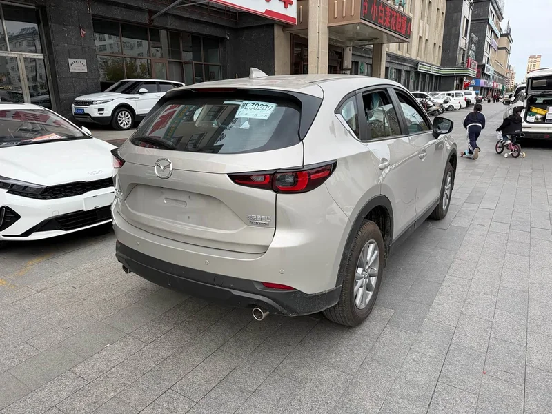 Mazda CX-5 — фото 11