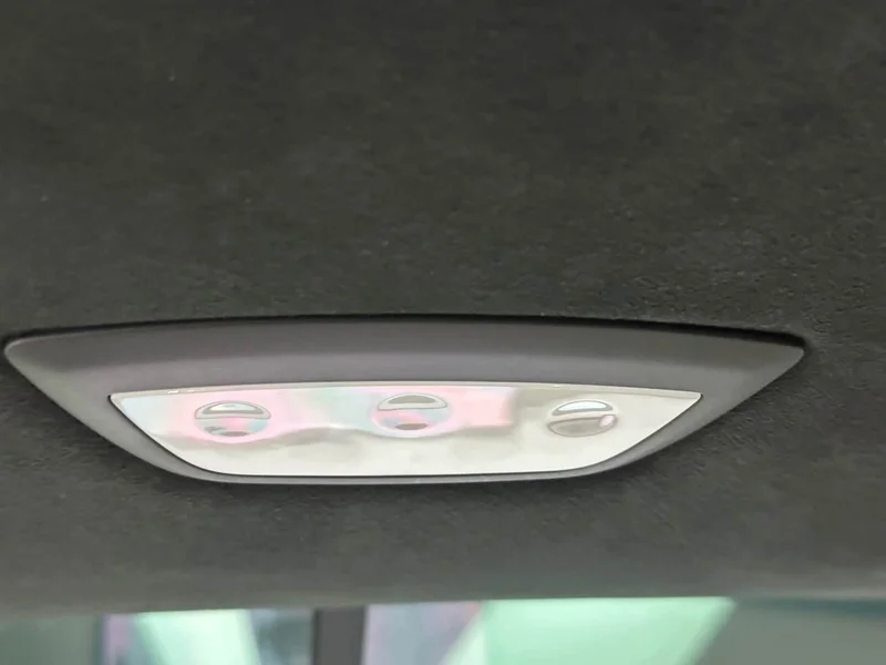 Tesla Model X — фото 25