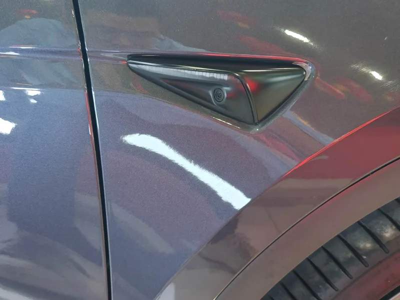 Tesla Model Y — фото 12