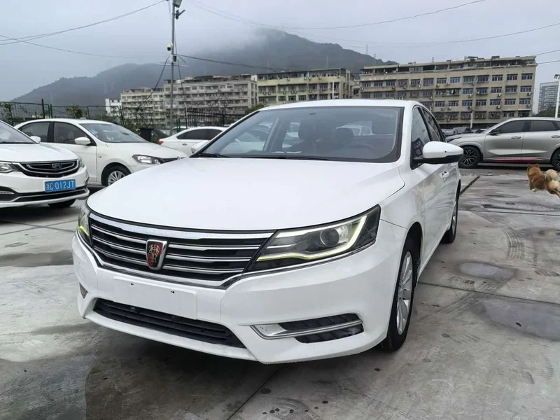 Roewe i6 Classic — фото 1