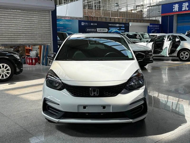 Honda Fit — фото 3