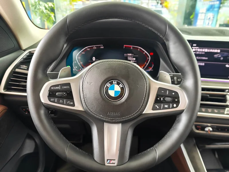BMW X5 (Imported) — фото 11