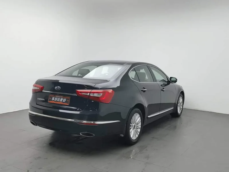Kia Cadenza — фото 2