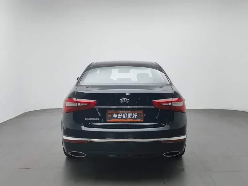 Kia Cadenza — фото 4
