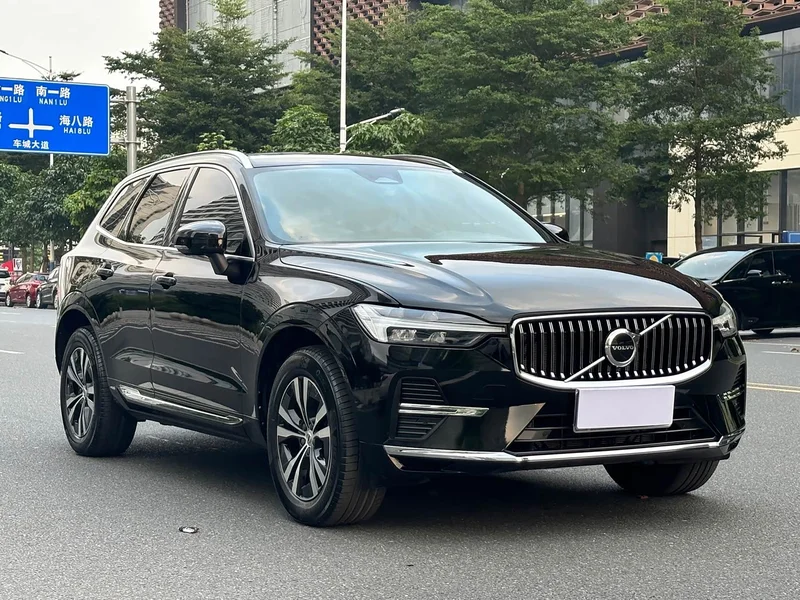 Volvo XC60 — фото 3
