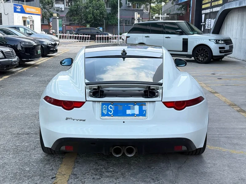 Jaguar F-TYPE — фото 15