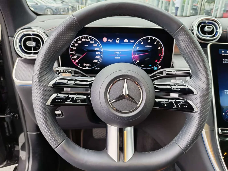 Mercedes-Benz GLC — фото 8