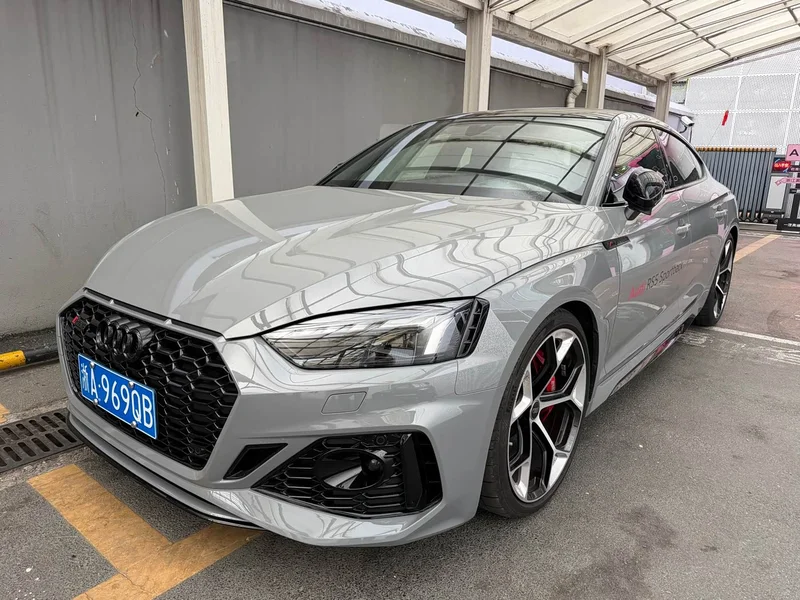 Audi RS 5 — фото 1