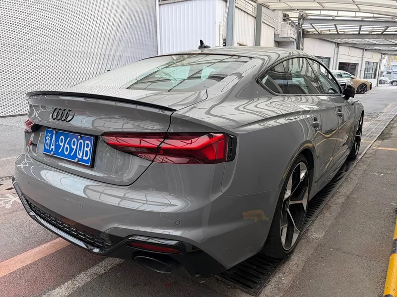 Audi RS 5 — фото 7