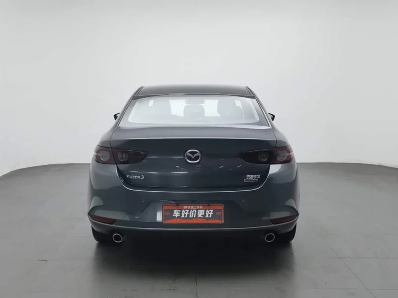 Mazda 3 Axela — фото 4