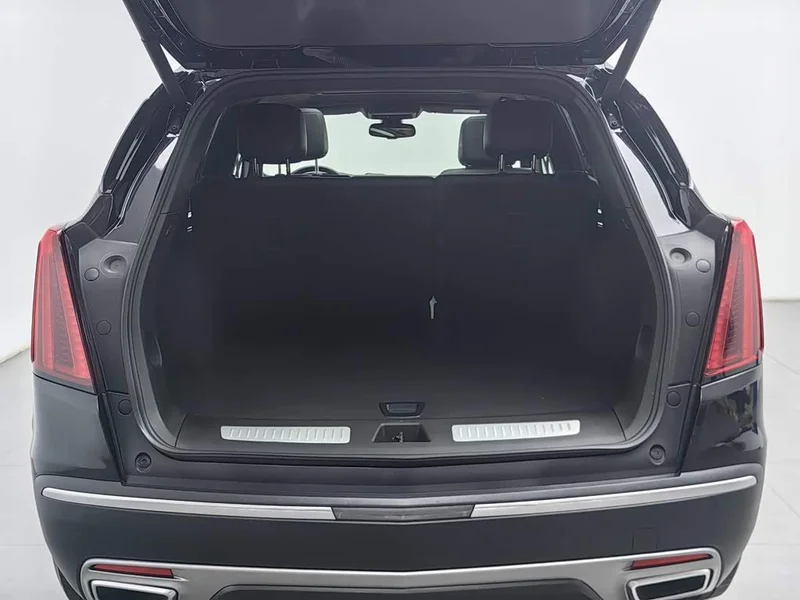 Cadillac XT5 — фото 16