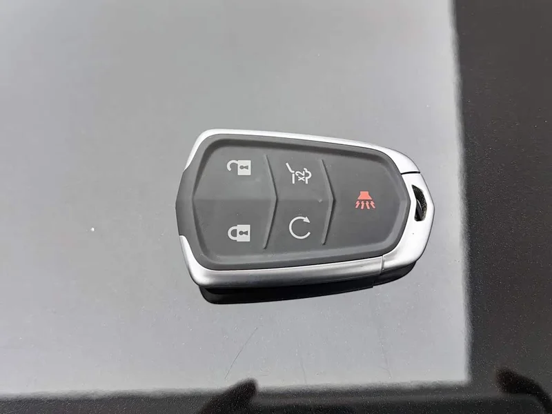 Cadillac XT5 — фото 19