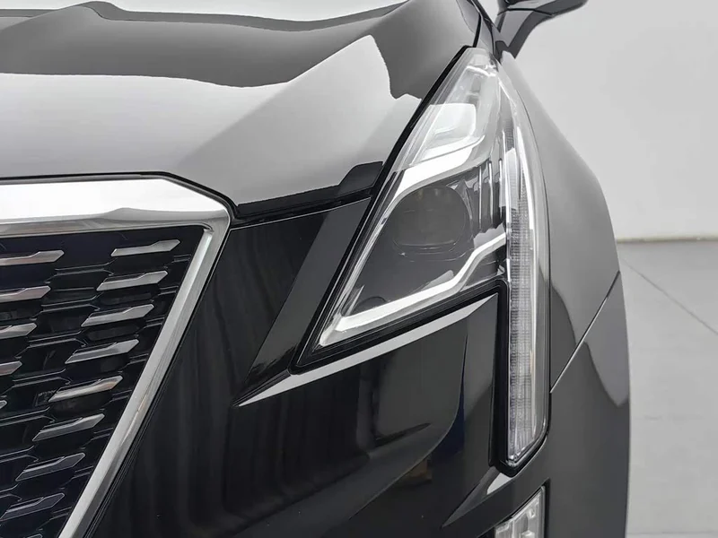 Cadillac XT5 — фото 7