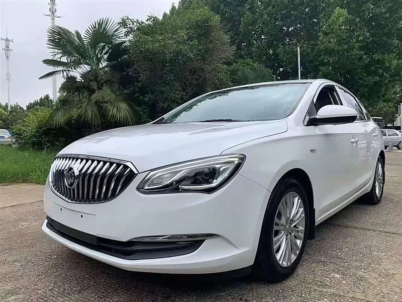 Buick Excelle — фото 1