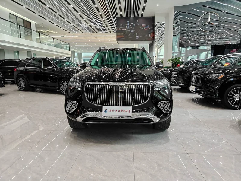 Mercedes-Benz GLS — фото 1