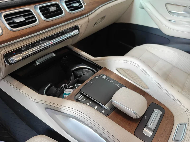 Mercedes-Benz GLS — фото 14
