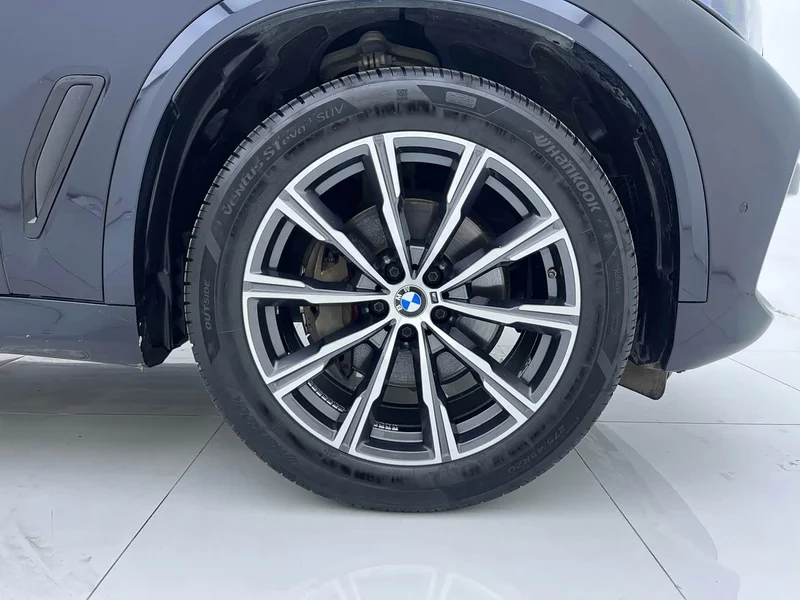 BMW X5 — фото 15
