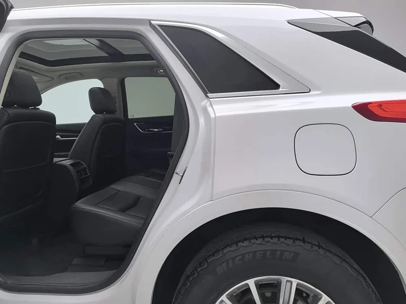 Cadillac XT5 — фото 15