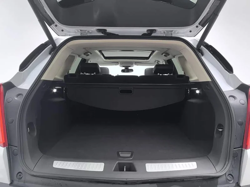 Cadillac XT5 — фото 16