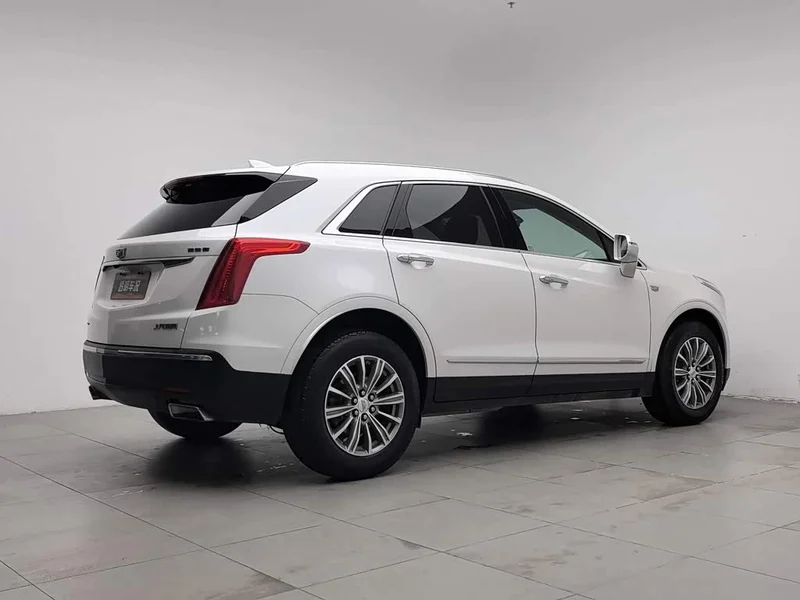 Cadillac XT5 — фото 2