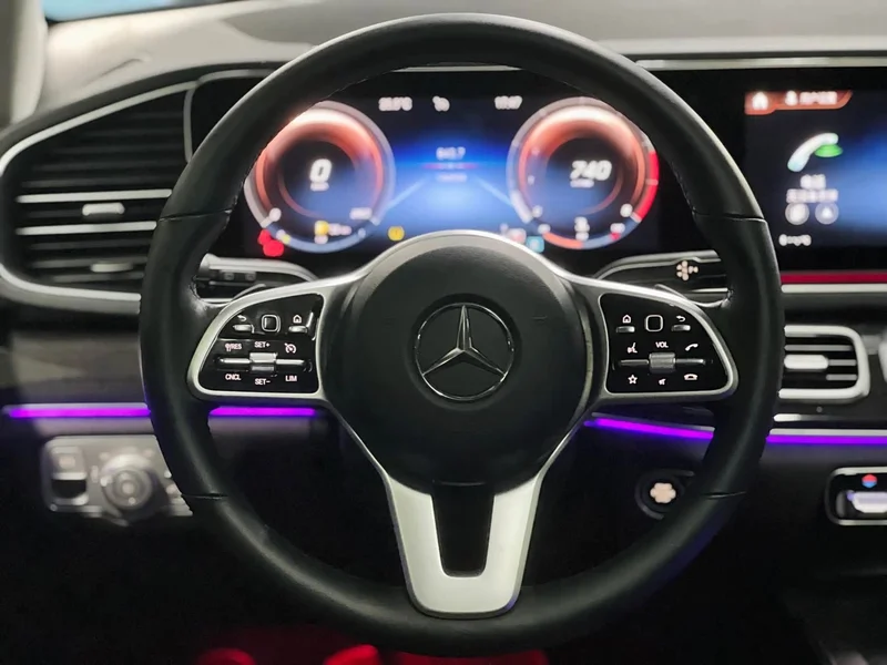 Mercedes-Benz GLE — фото 9