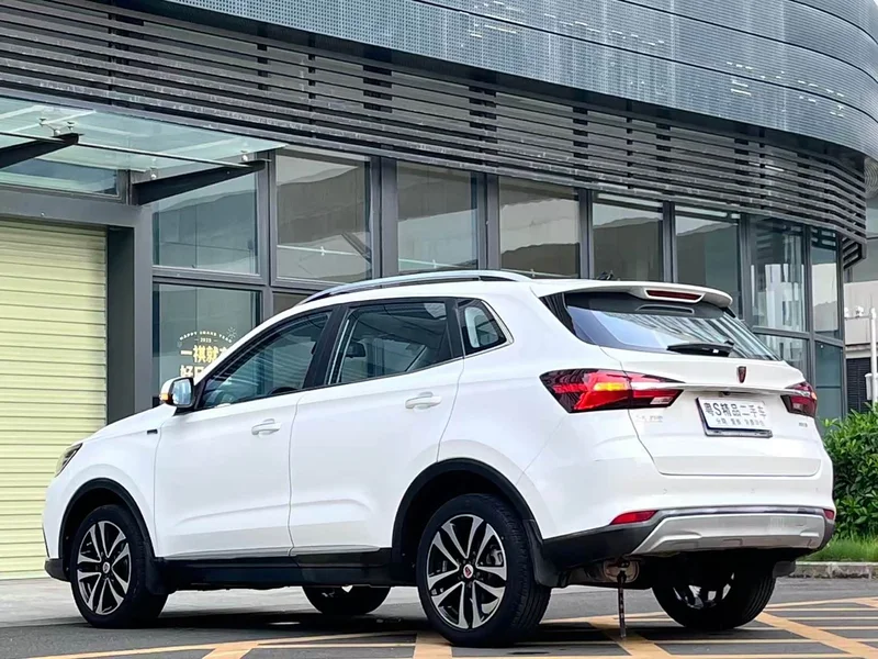 Roewe RX3 — фото 4