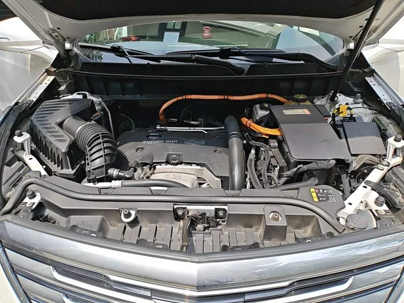 Cadillac XT5 — фото 21