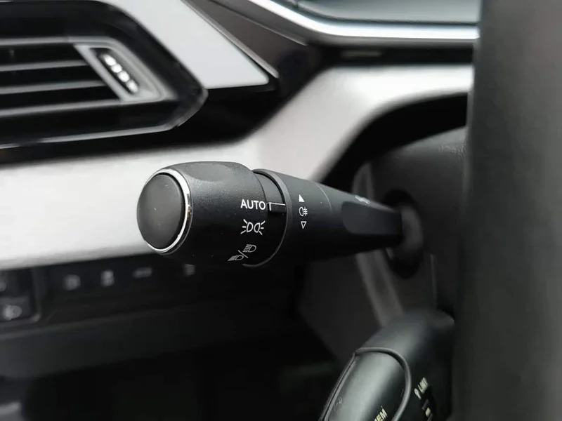 Peugeot 408 — фото 21