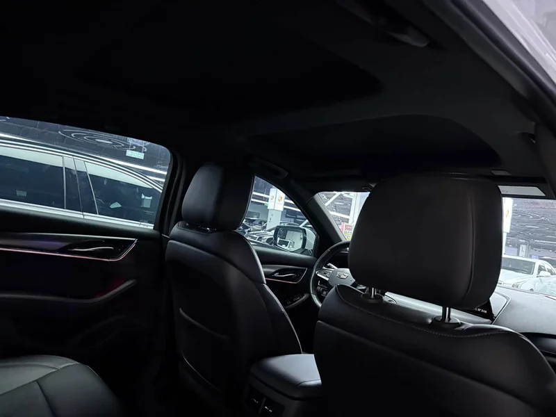 Cadillac CT5 — фото 13