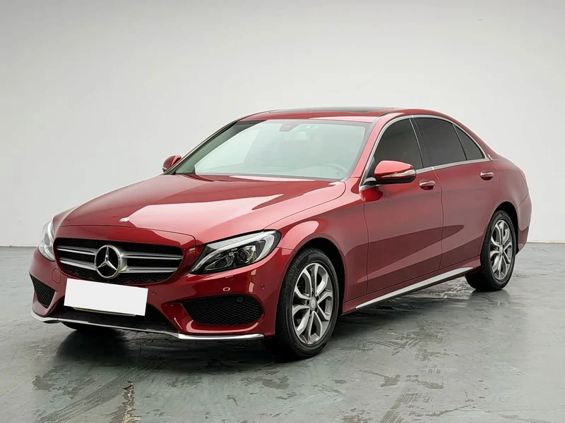 Mercedes-Benz C-Class — фото 1